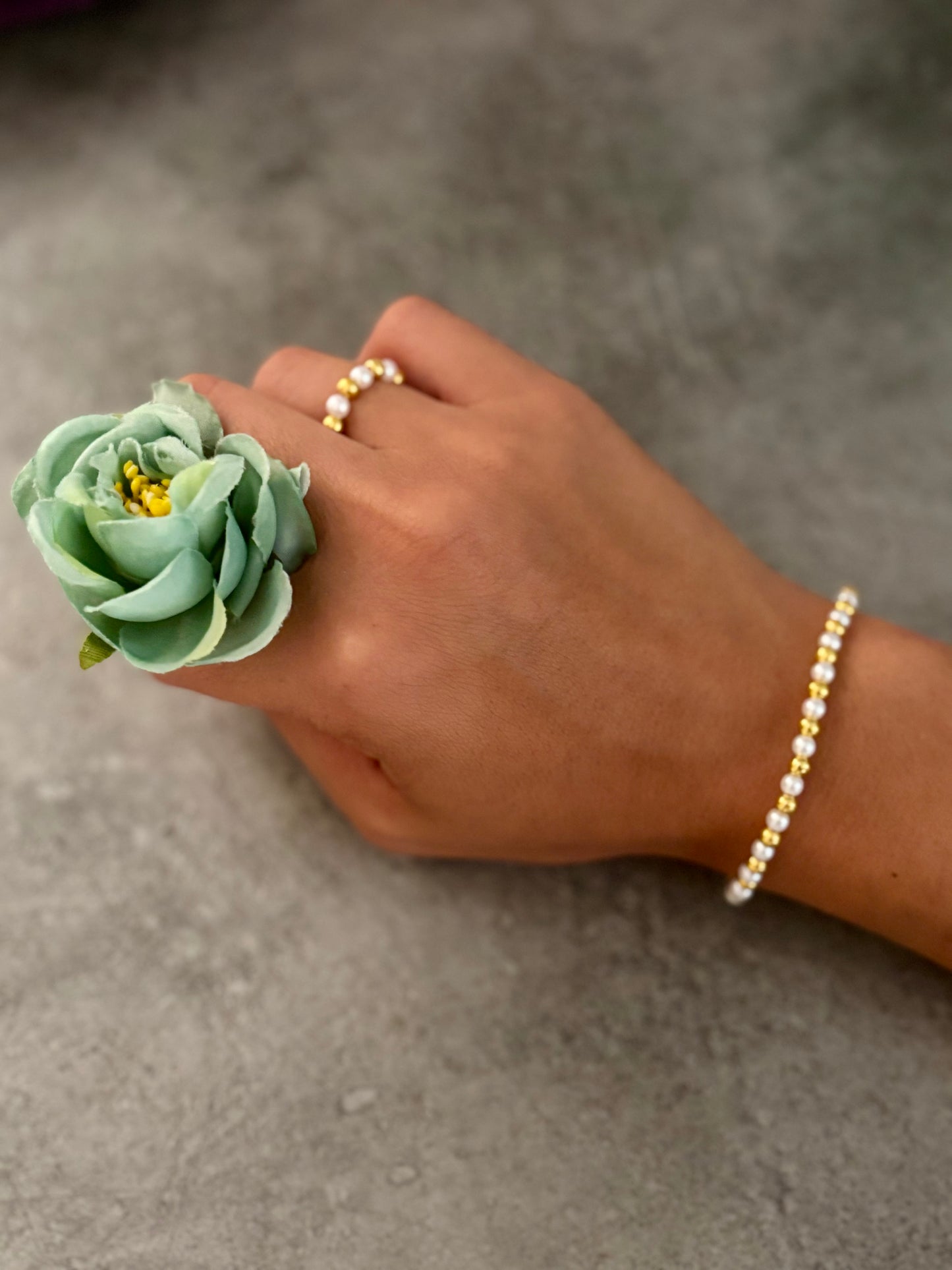 BRACCIALE E ANELLO BIANCO/ORO.💛🤍